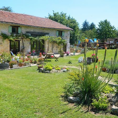 Chez Daisy Villa Montbron Exterior foto