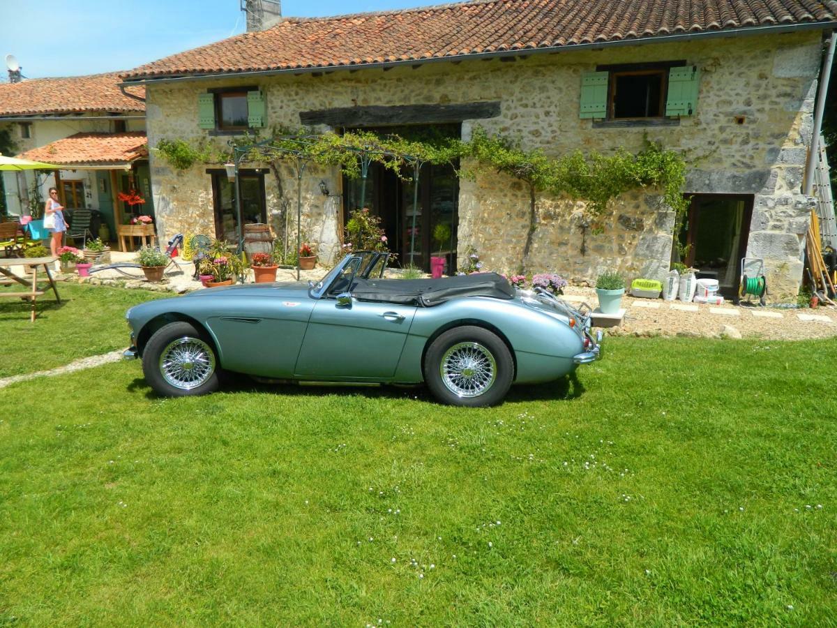 Chez Daisy Villa Montbron Exterior foto