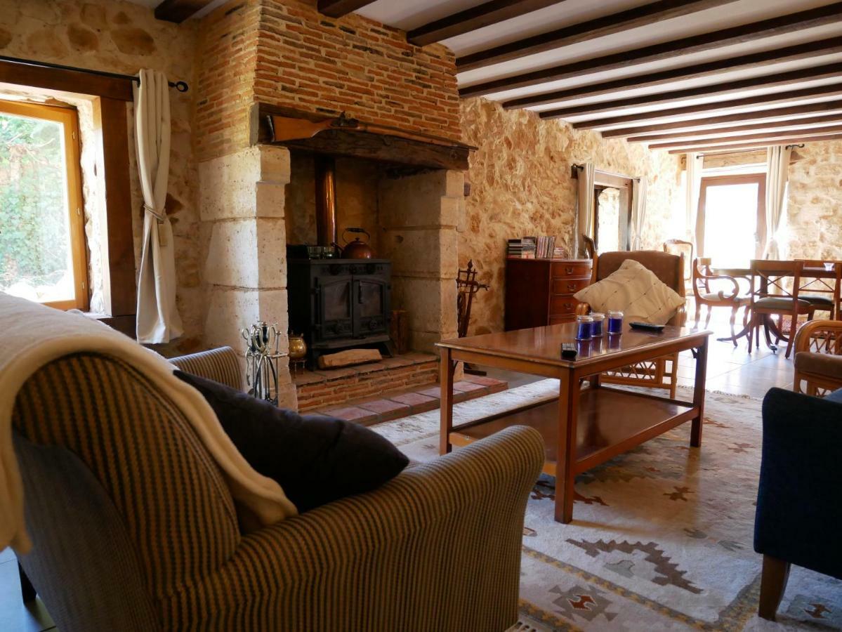 Chez Daisy Villa Montbron Exterior foto